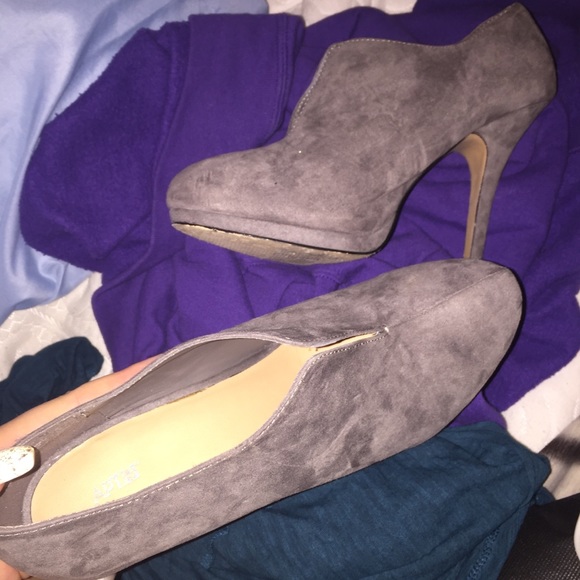 Suede Grey Heels - Picture 1 of 2